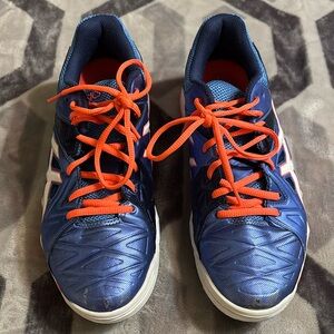 Women’s size 8.5 Asics Gel-Sensi 6 indoor sport/volleyball shoes